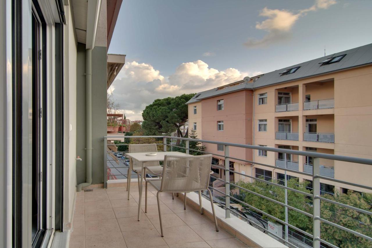 ALL SEASONS Luxury Suites1 Ioannina Extérieur photo